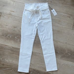NWT 7 For All Mankind White High Waist Straight Leg Jeans 29